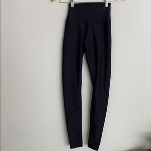 Alo Yoga leggings size xs black